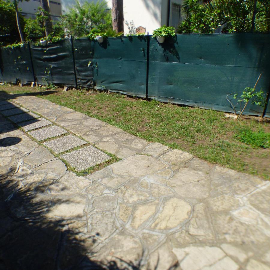 Villetta Anna Tirrenia Εξωτερικό φωτογραφία